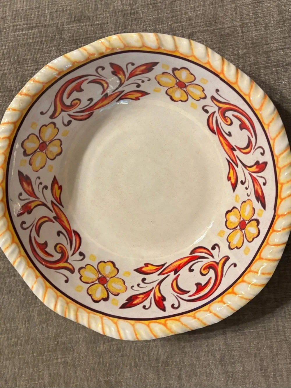N/A large scalloped