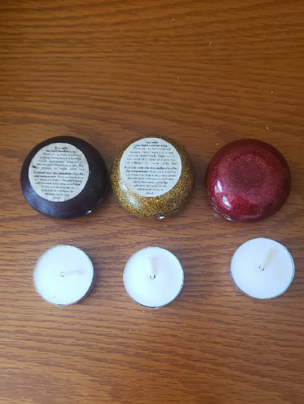 N/A can three red