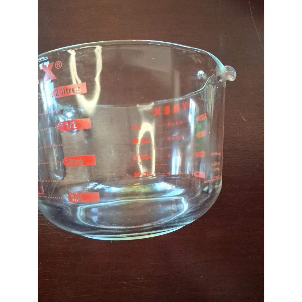 PYREX Glass Liquid Measuring 8 Cup 64 oz 2 Quart Liter Clear Red Letters-USA