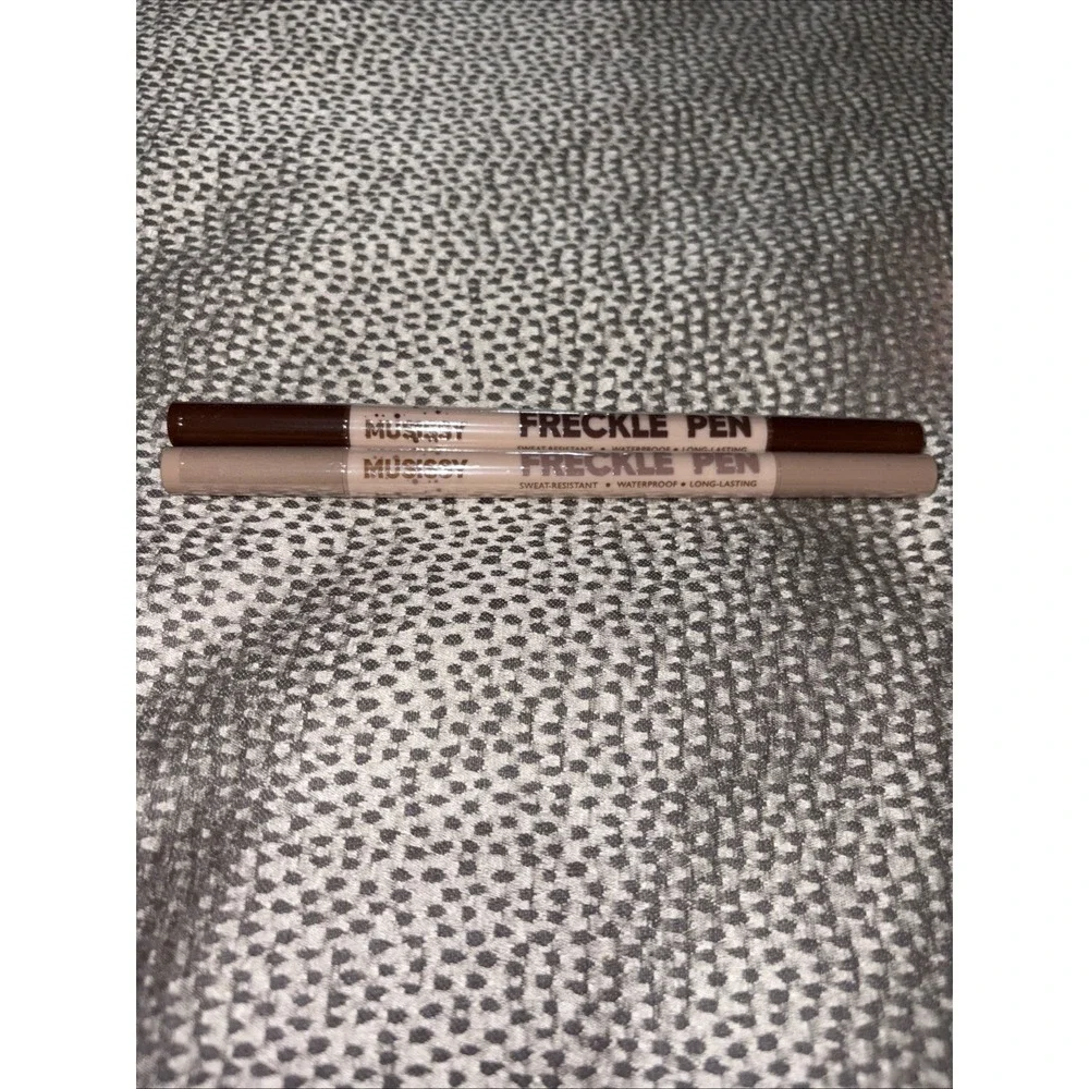 2 MUSISSY Freckle Pen Waterproof Long Lasting Brown Light Brown Taupe