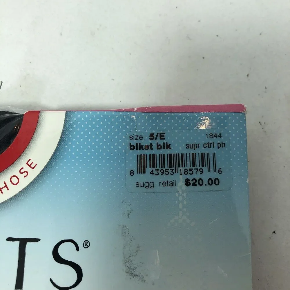 Assets By Spanx new sealed