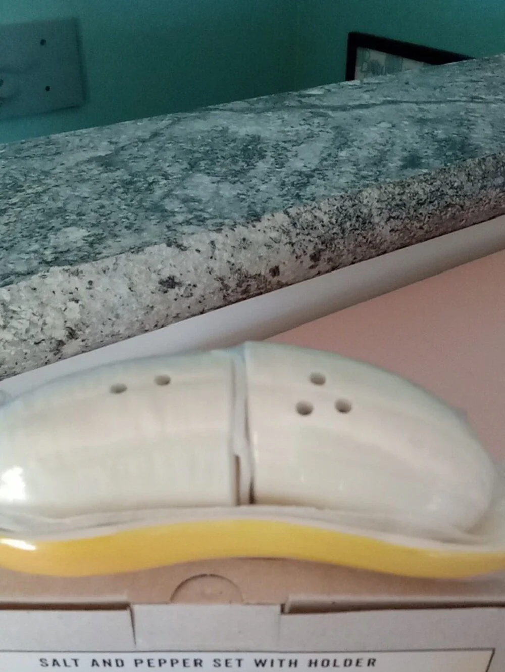 Cracker Barrel ceramic banana