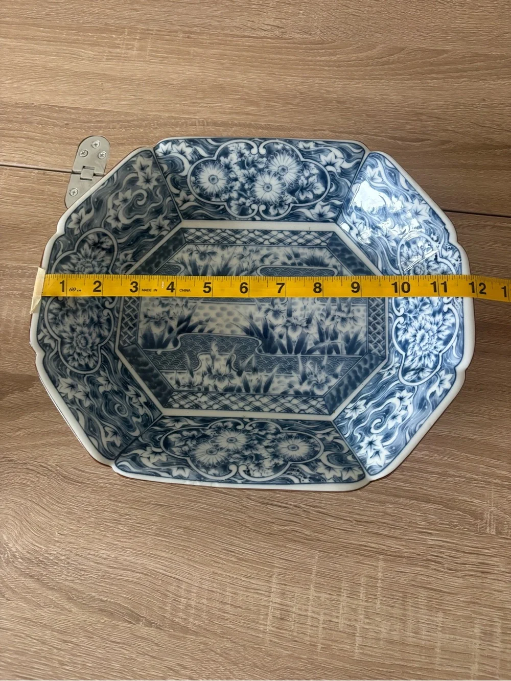 N/A design no floral