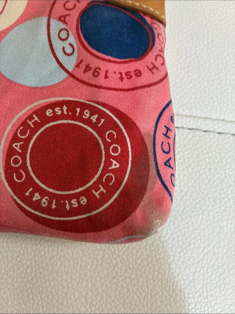 Vintage Y2KCoach Pink Circle Print Wristlet