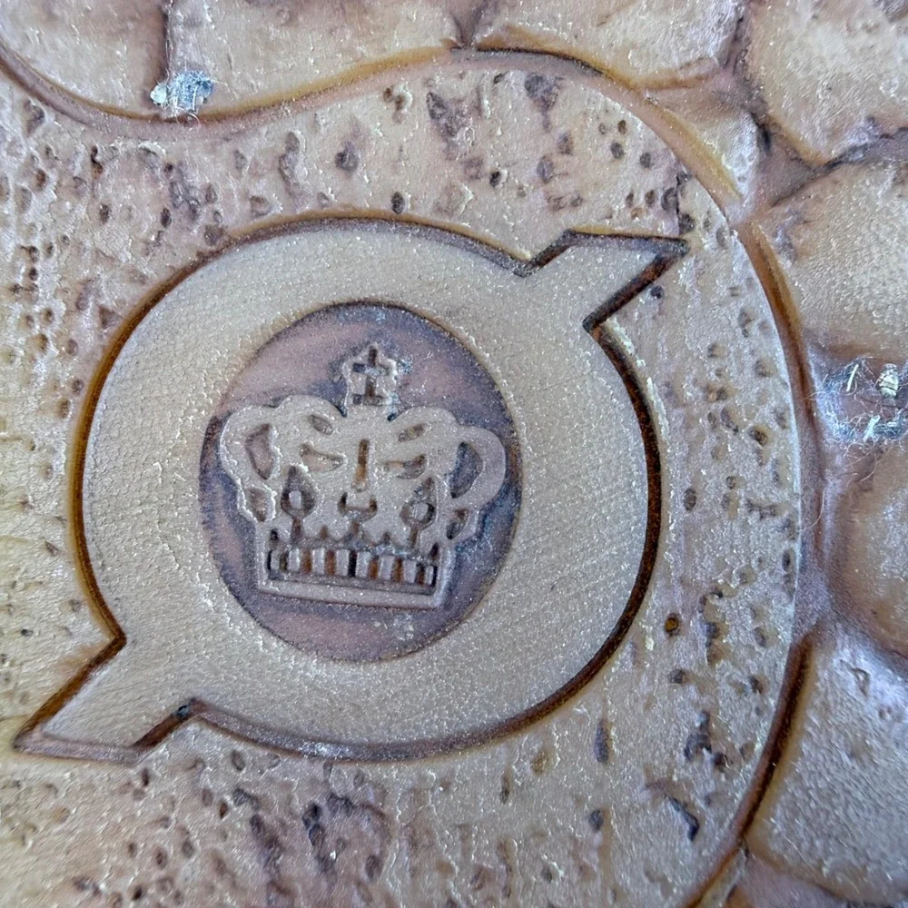 Born handcrafted leather