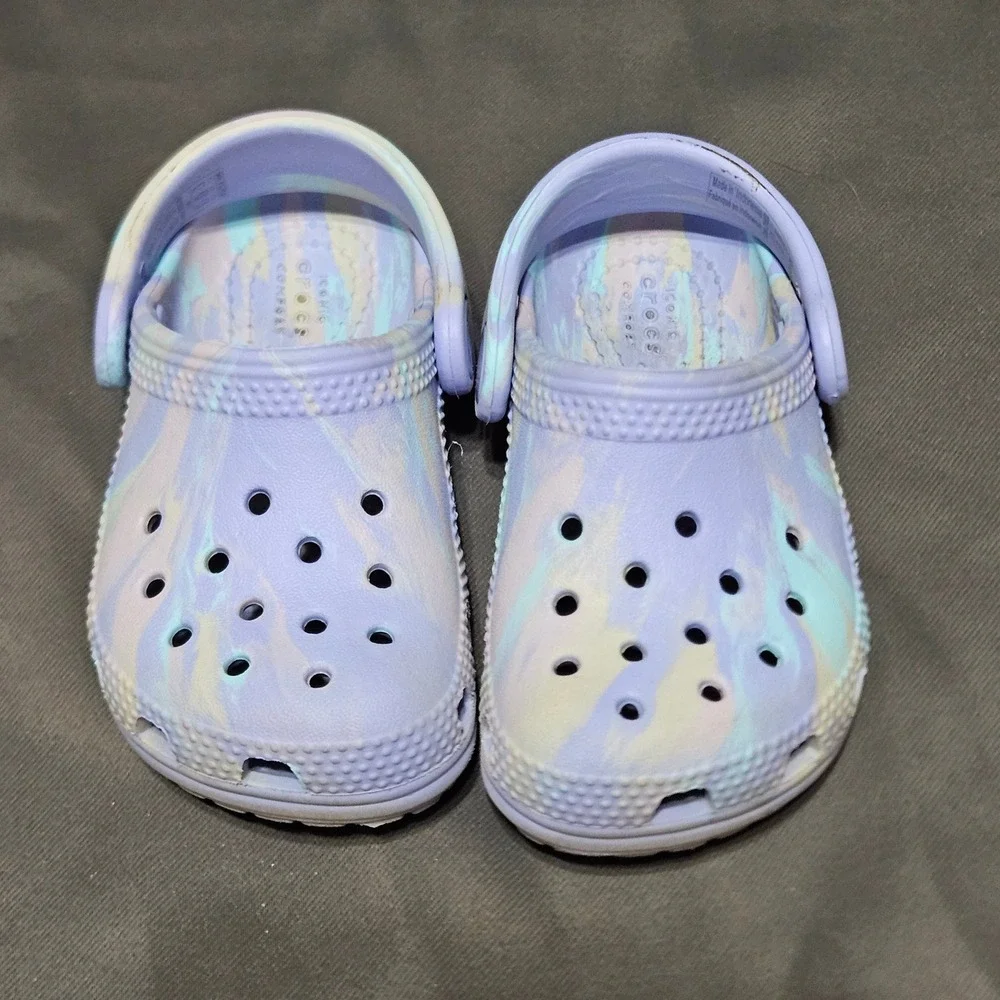 CROCS classic clogs