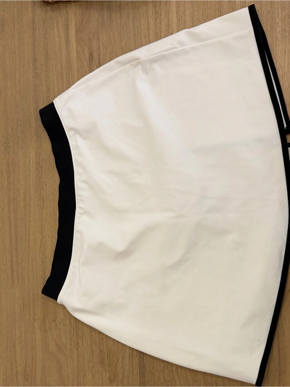 ALO Yoga white athletic