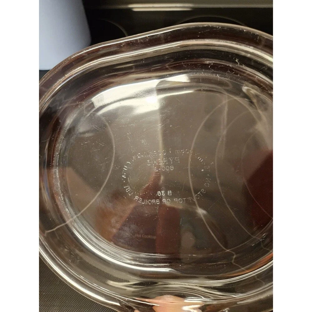 Pyrex very nice