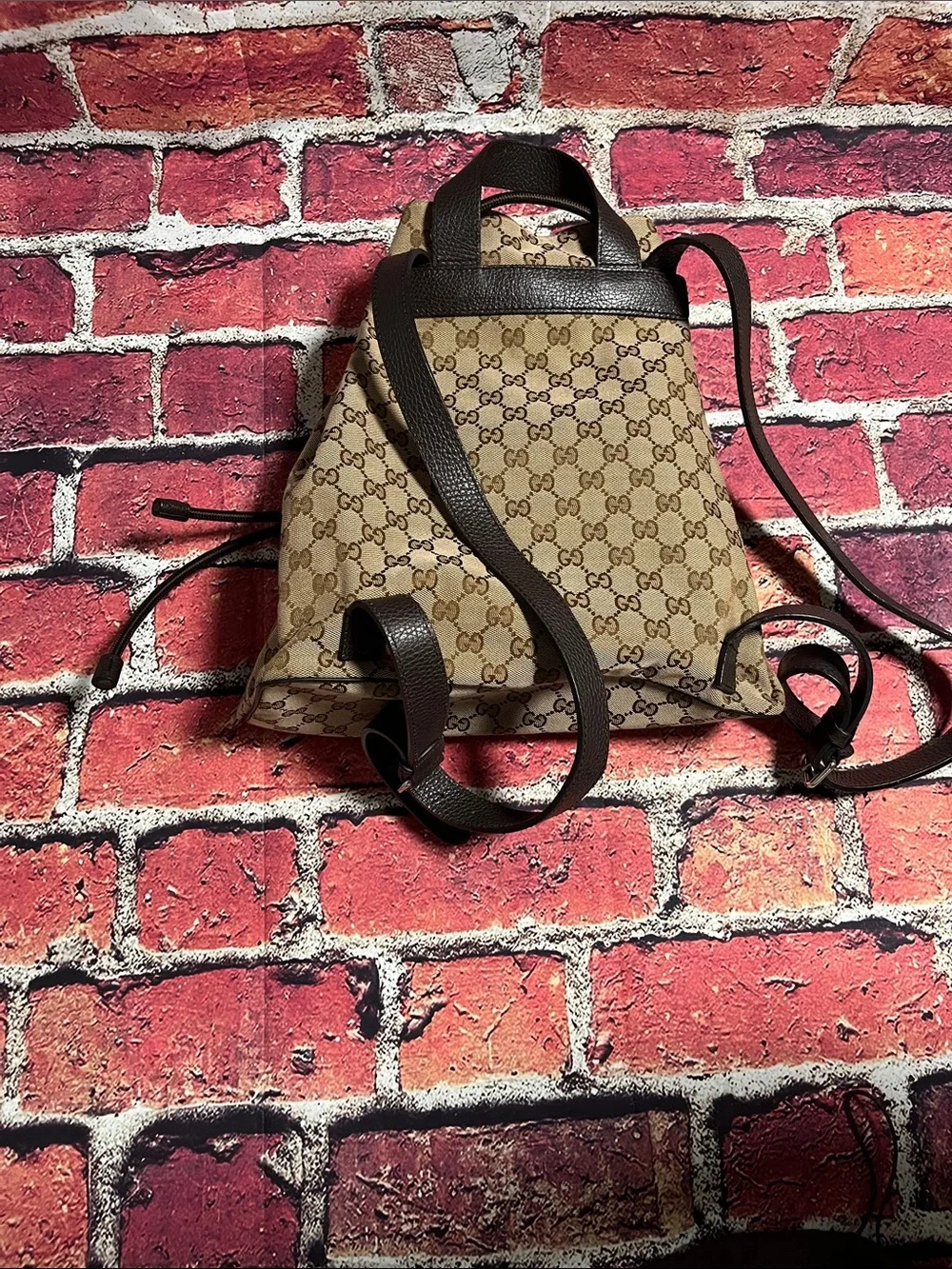 Gucci authentic drawstring