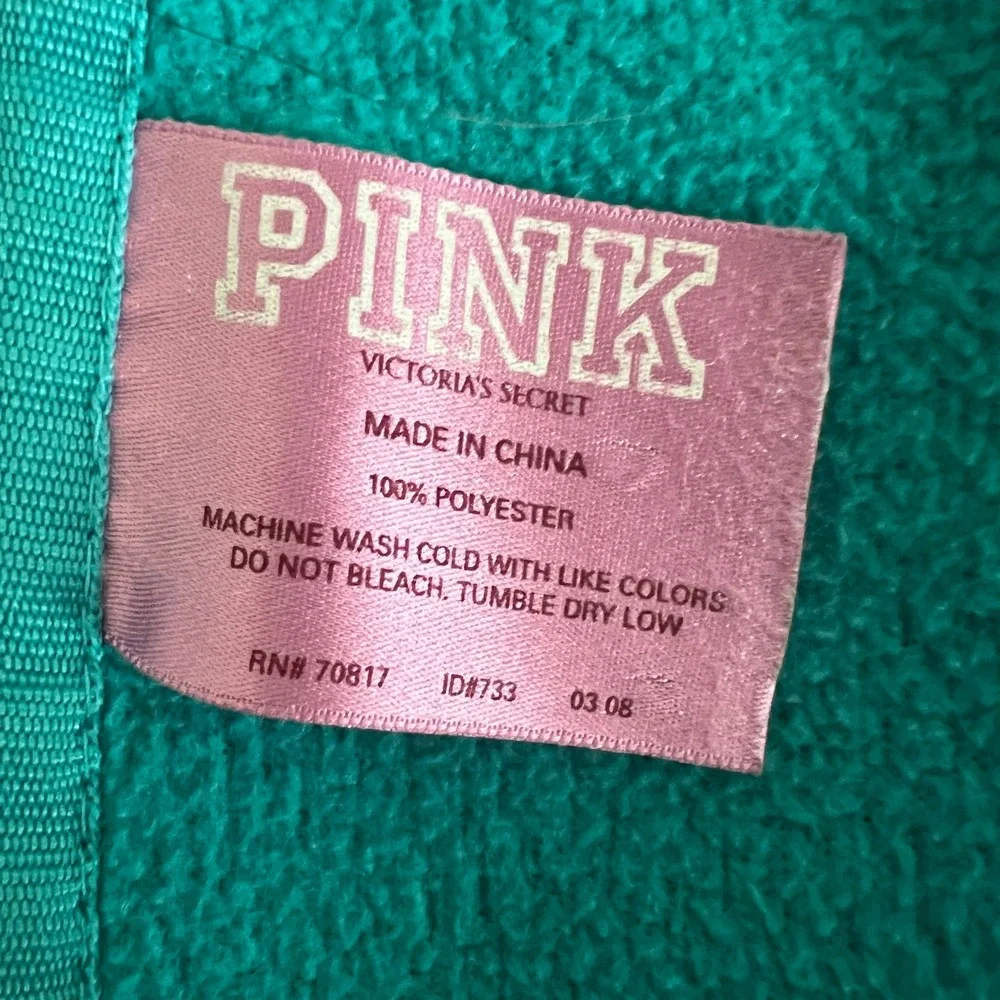 Vintage Y2K 2008 Victoria Secret PINK Love Pink University Crest Fleece Blanket‎