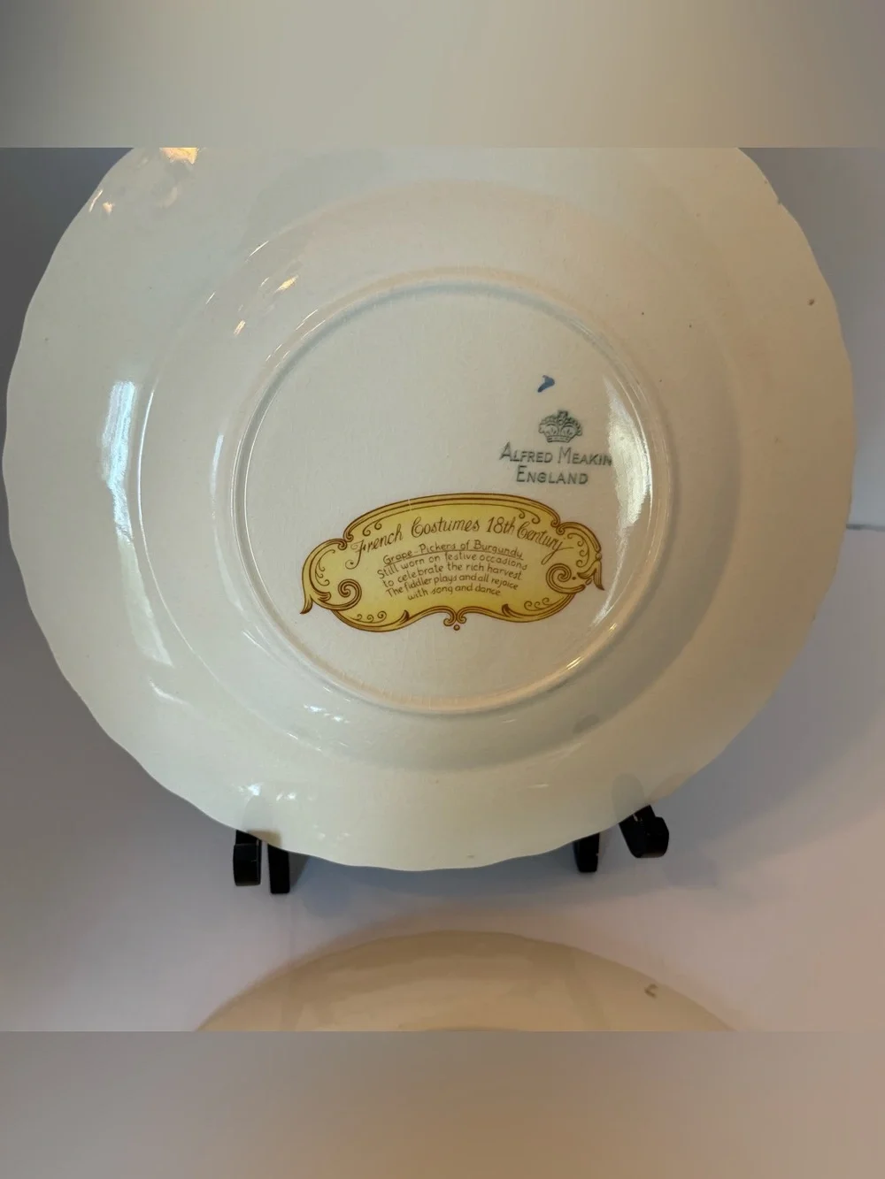 Alfred Meakin set plates