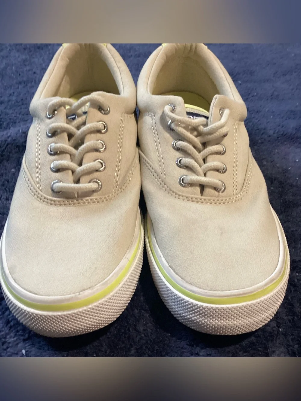 Sperry excellent two
