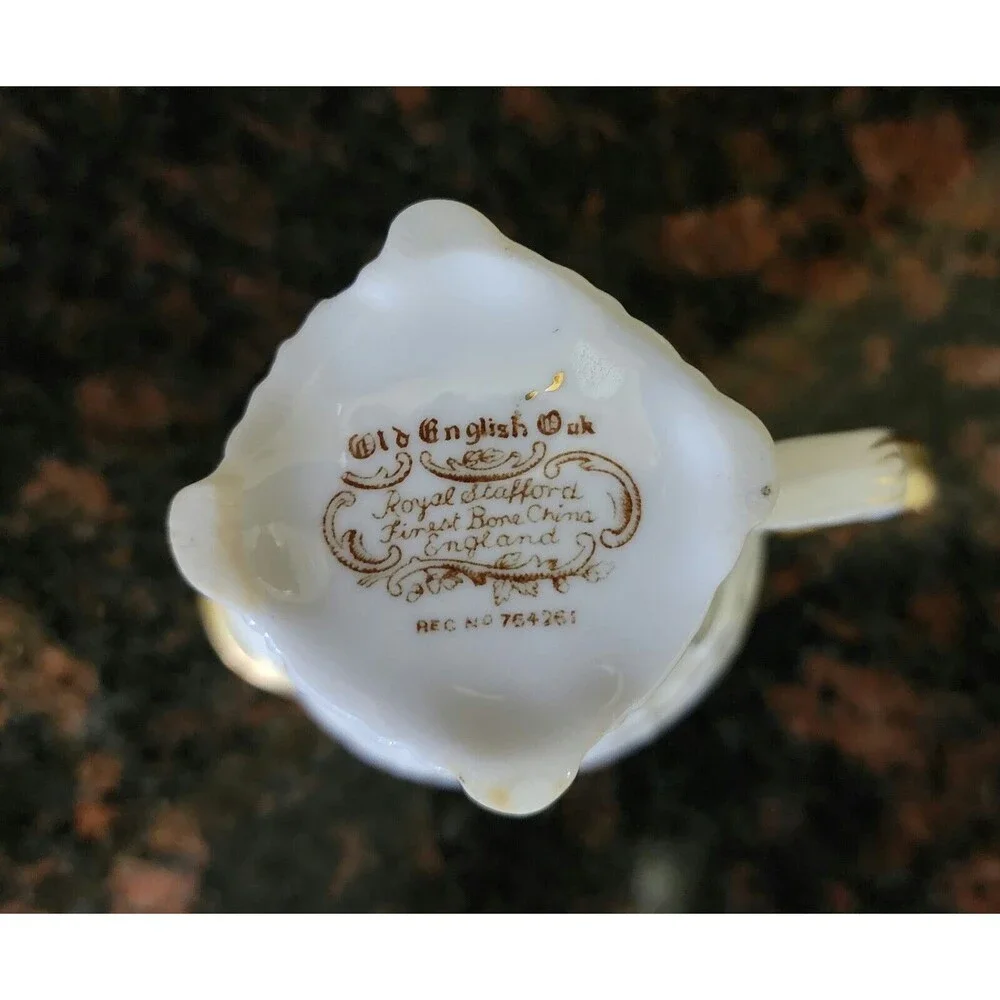 Vtg 1931 Royal Stafford Old English Oak Creamer Fine Bone China Gold Reg 764261