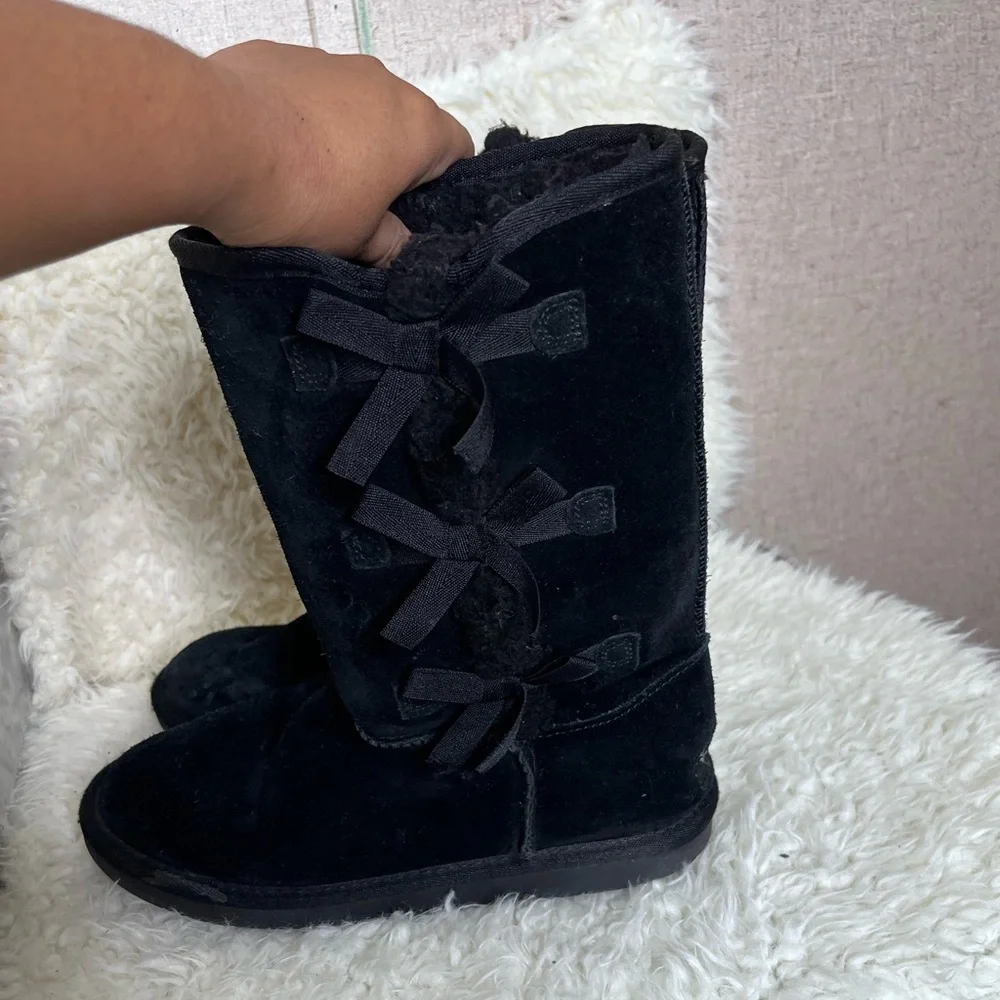 Koolaburra chic black