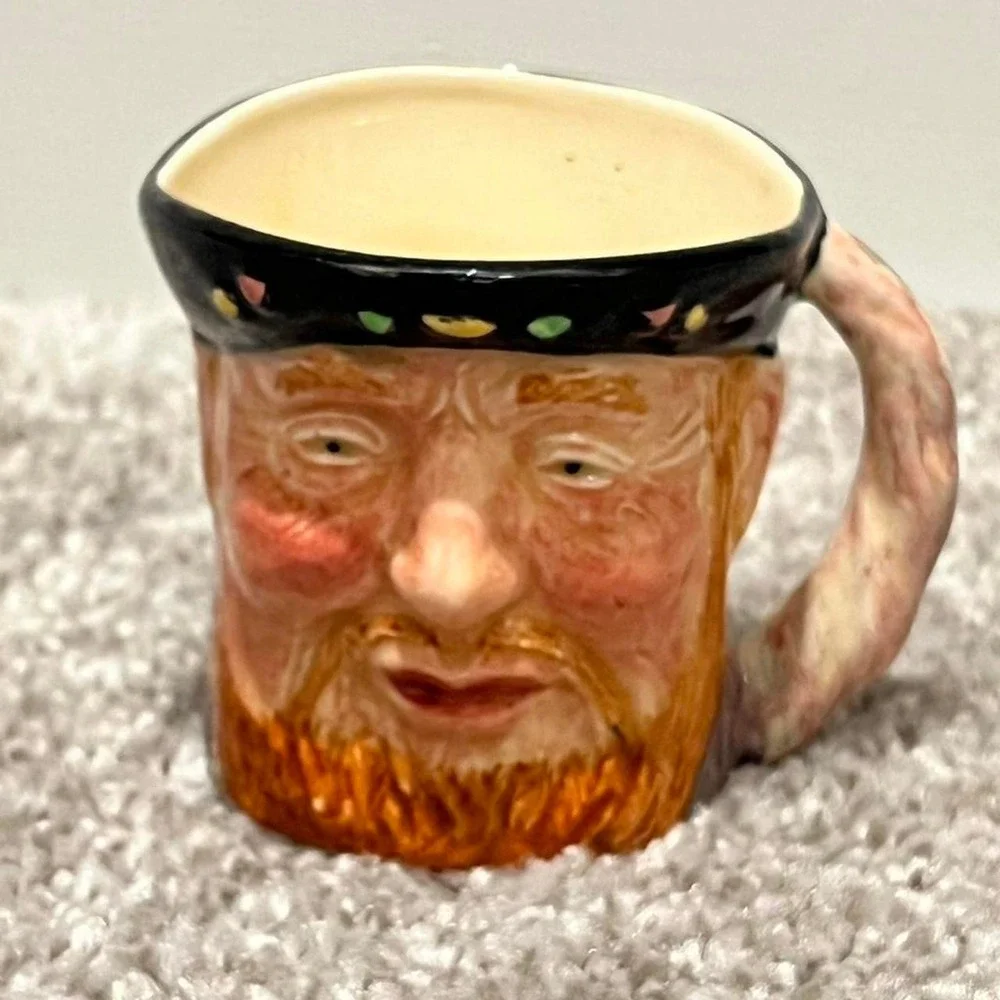 Landcaster Sandland Character Toby Jug-King Henry VIII-1950's - 2.5 inches