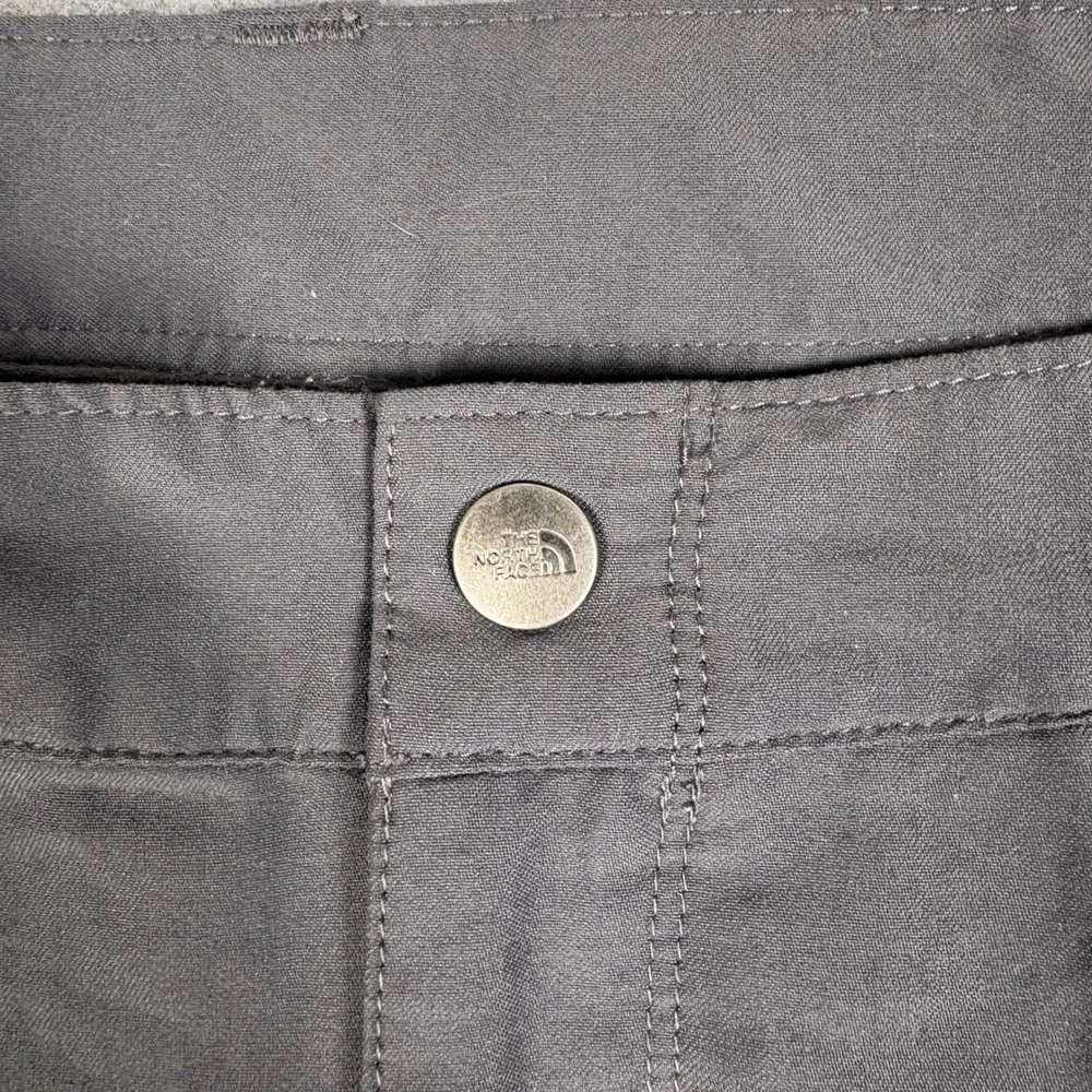 The North Face Mens Gray Straight Leg Hiking Outdoor Pants 34 Regular NF0A3S4F