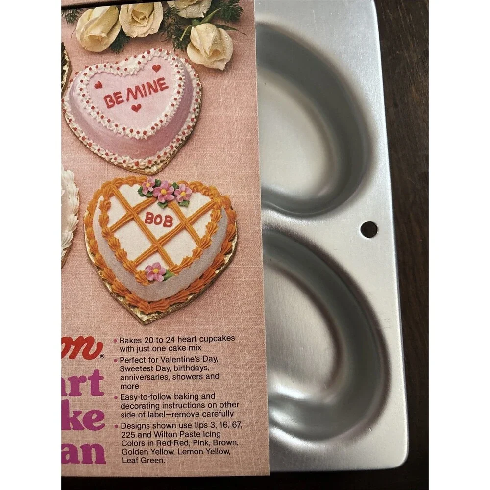 Wilton vintage heart