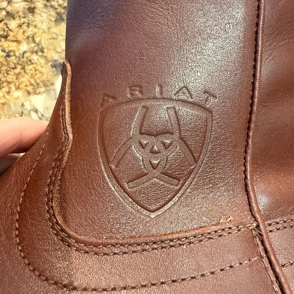 Ariat get looking you