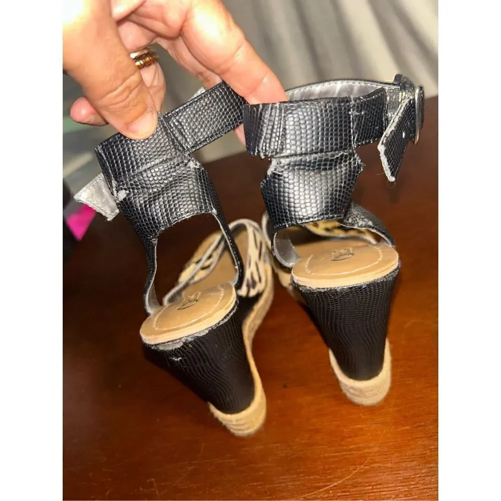 Carlos Santa Melinda wedge’s size 7.5