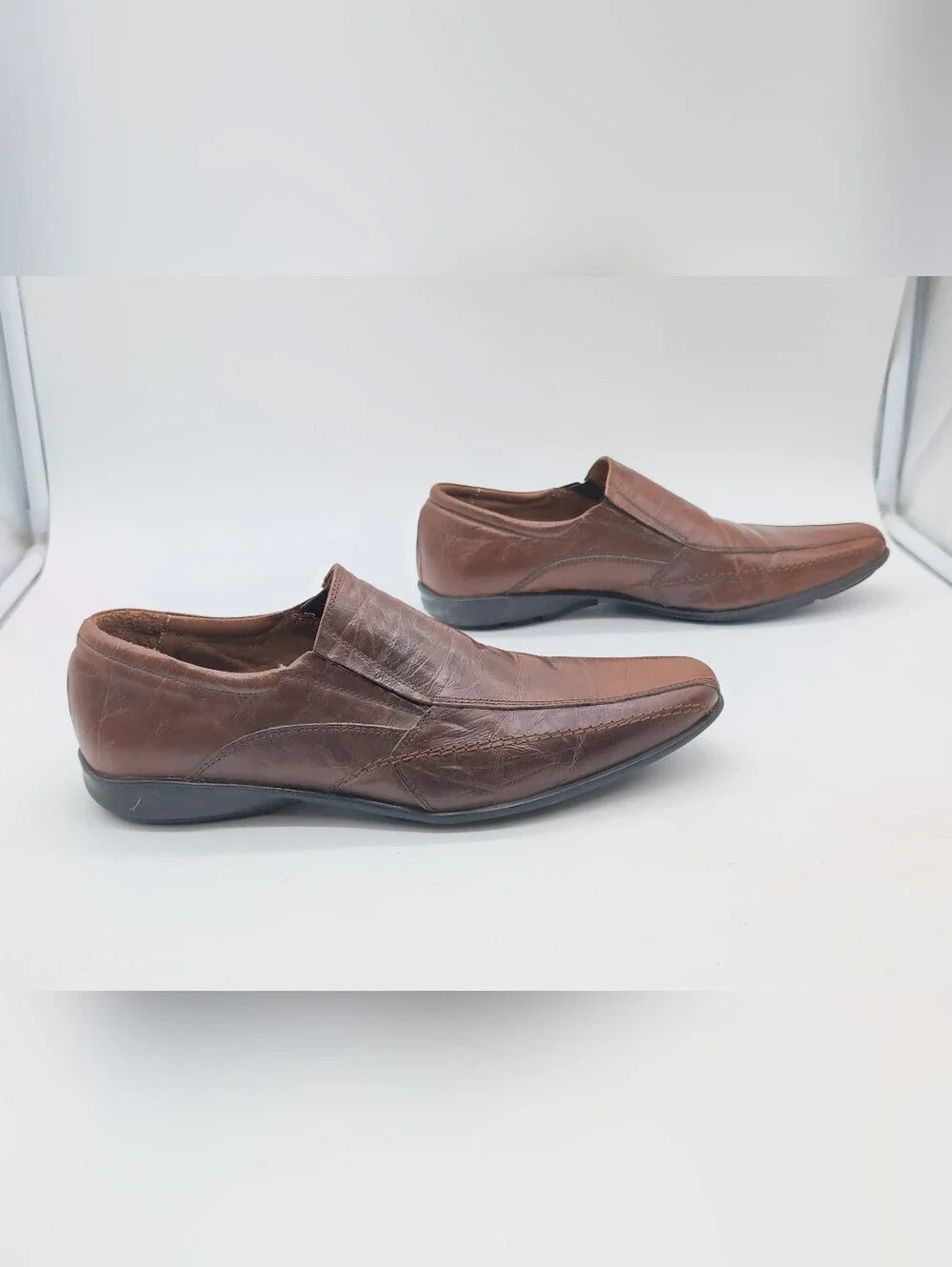 Franco Pasotti trousers shoes profile