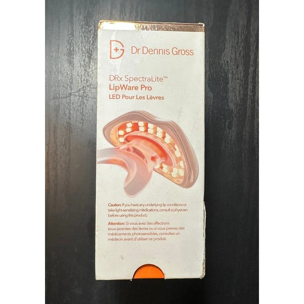 Dr. Dennis Gross Skincare plump lips wavelengths
