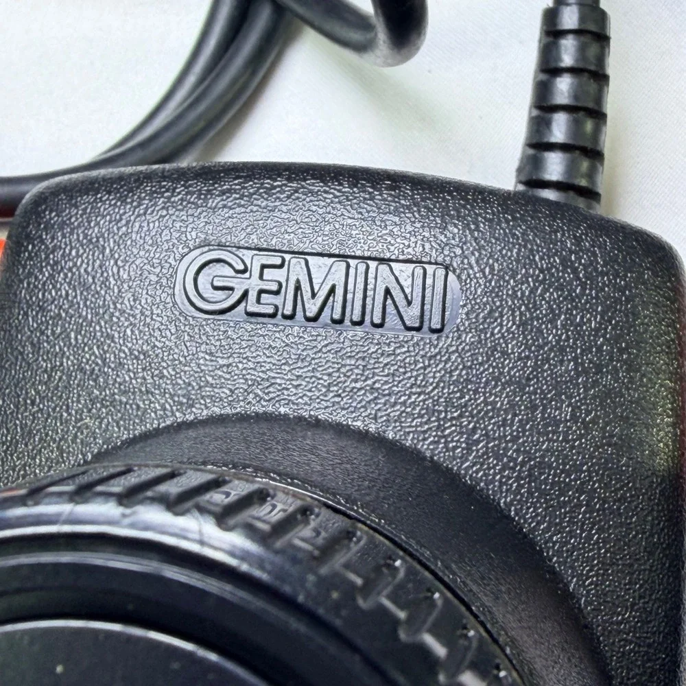 Gemini Paddle‎ Controllers Pair for Atari 2600 Vintage Retro Gaming Black Red