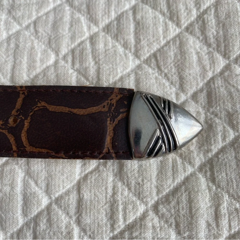 N/A brown leather