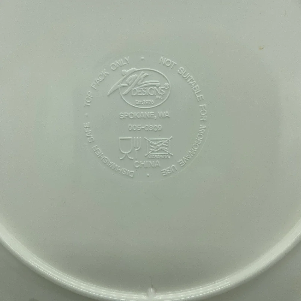 Zak Designs set plates