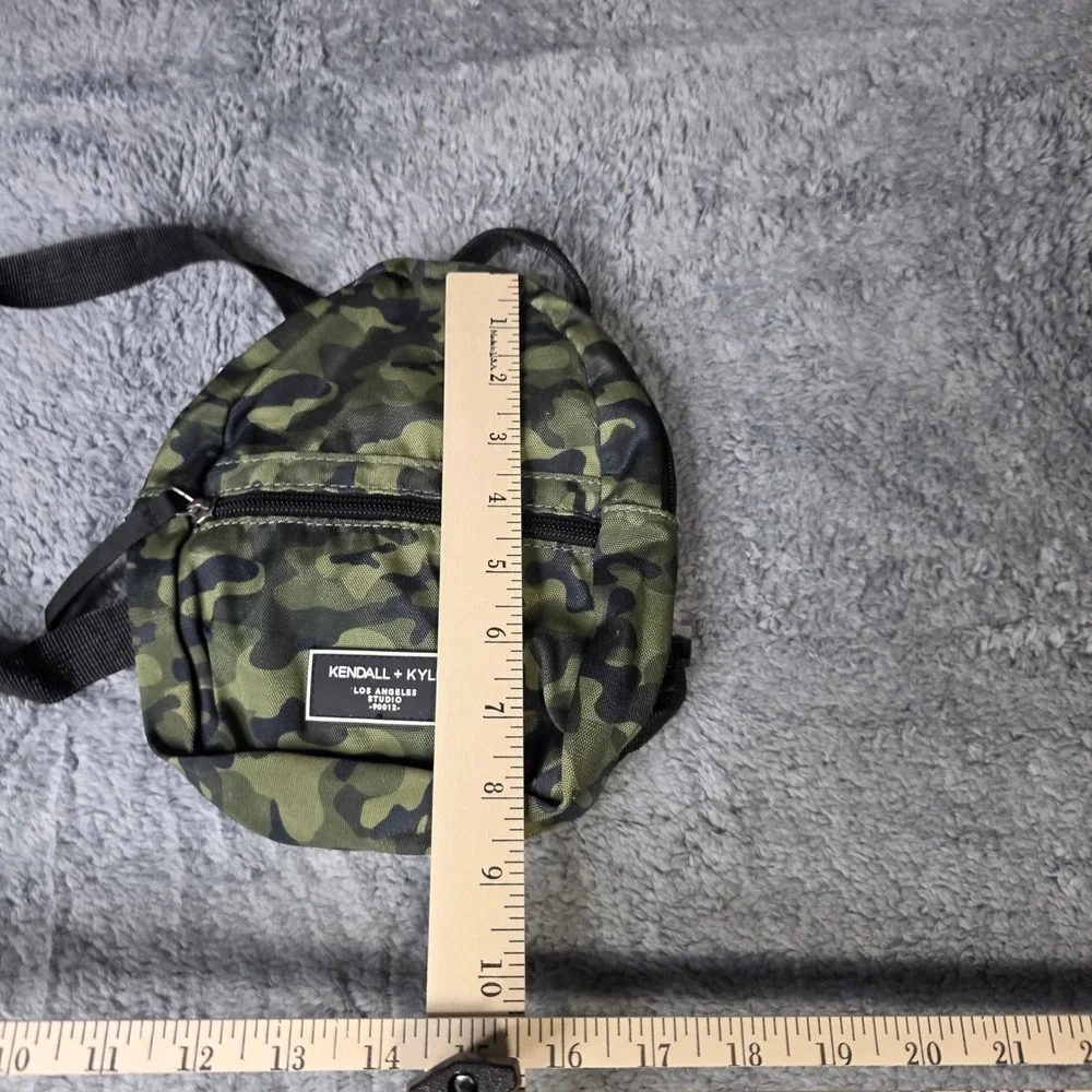 Kendall + Kylie Womens OS Mini Backpack Green‎ Camo Utility Zip Streetwear Bag