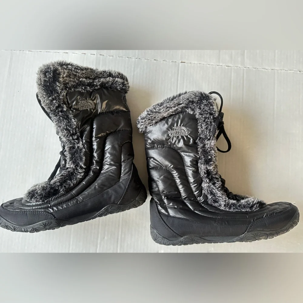 The North Face faux slippery warm