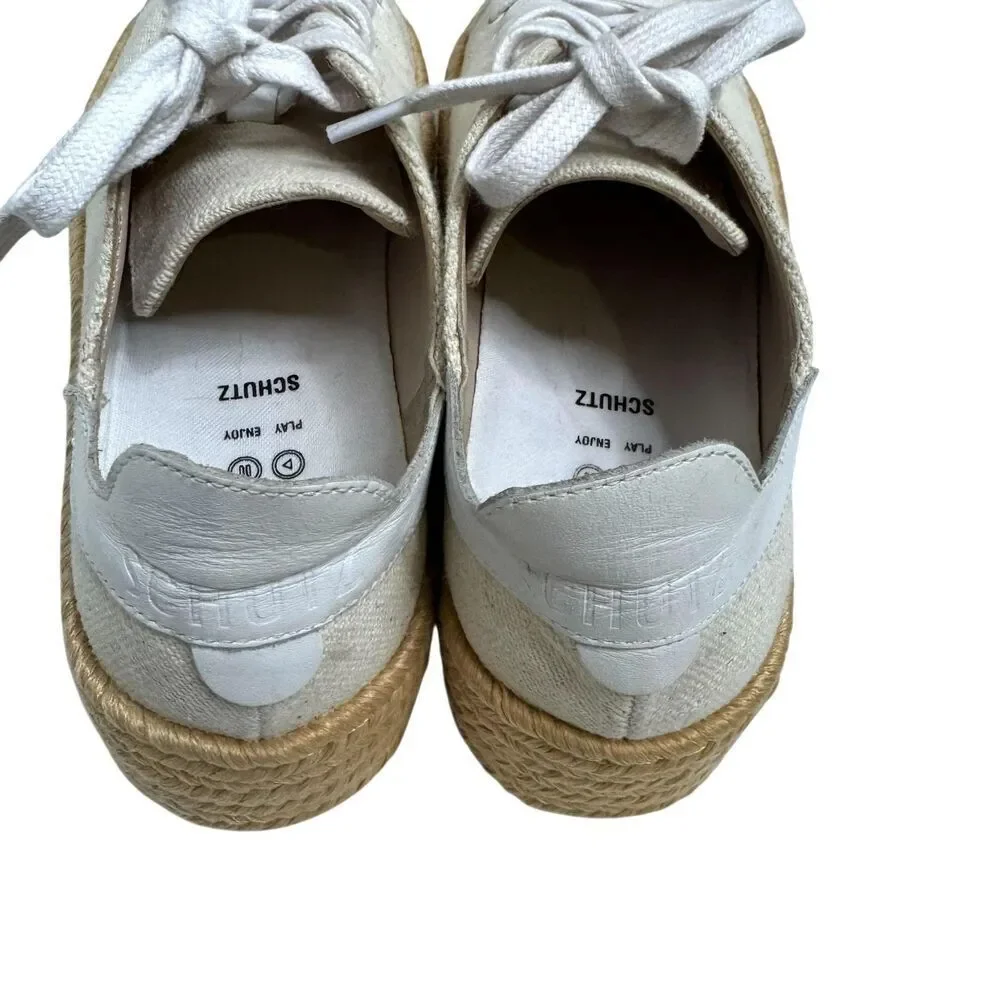 SCHUTZ featuring soles