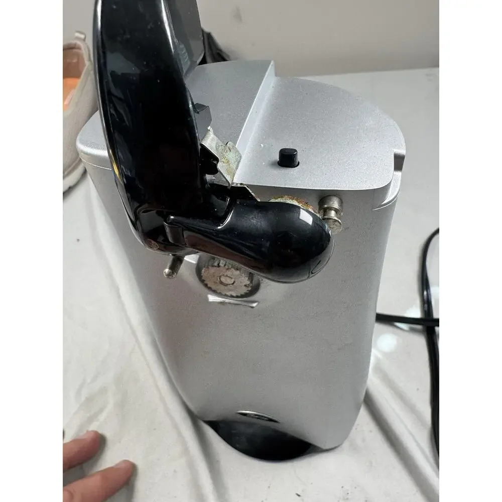 Oster electric can