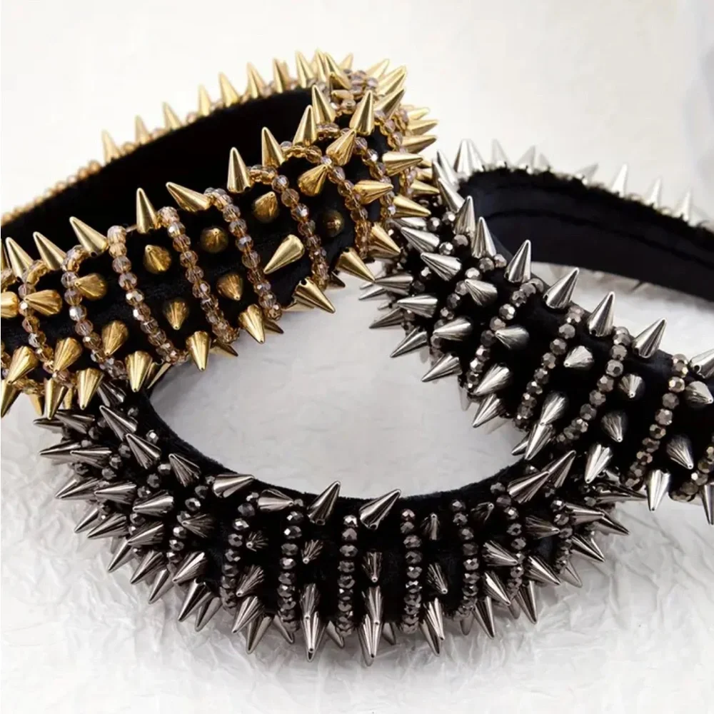 Whimsy_and_Lily edgy black