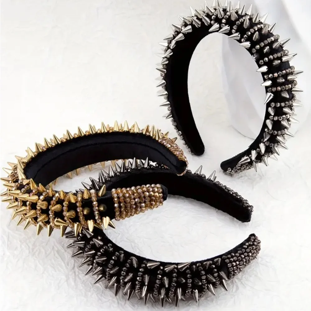 Whimsy_and_Lily edgy black