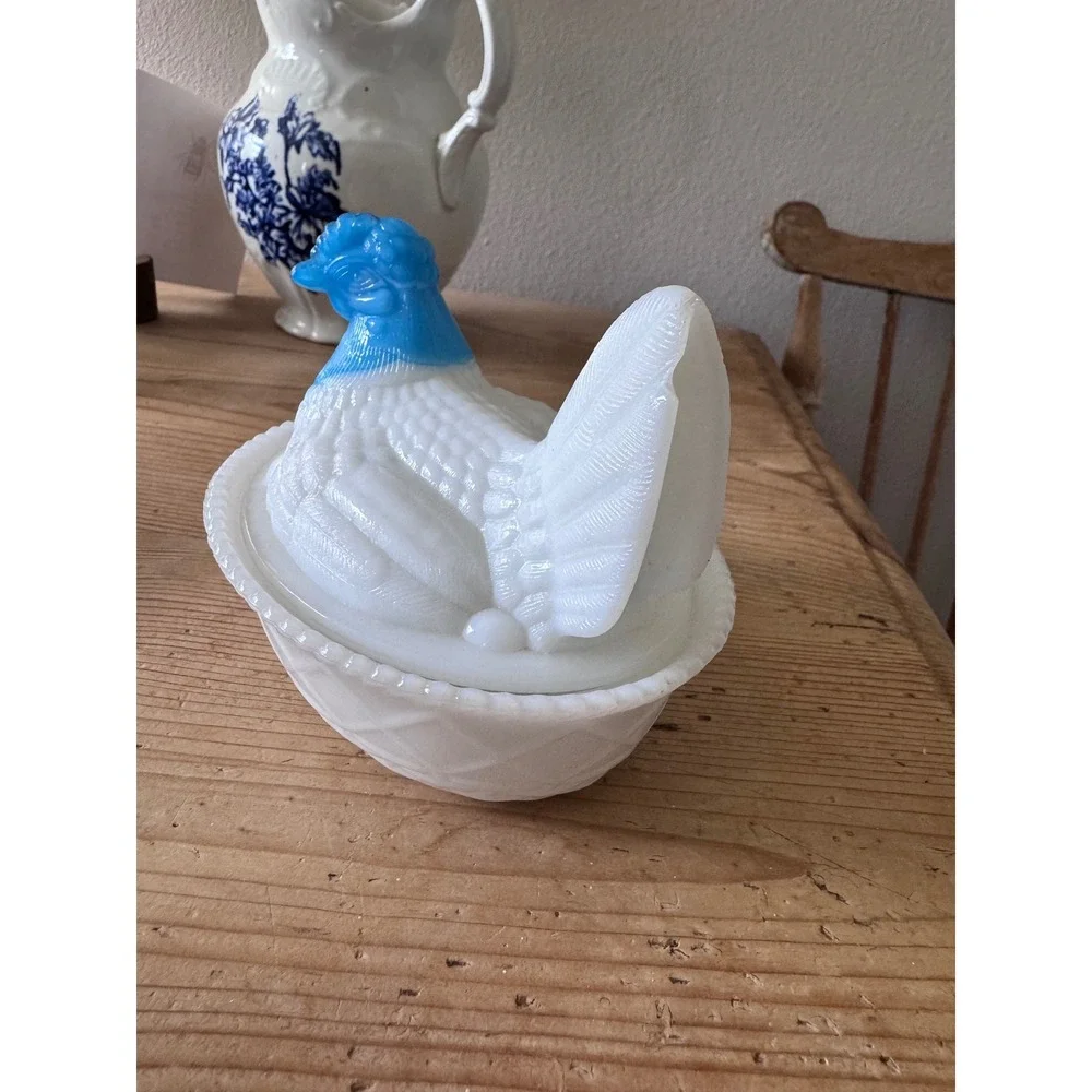 Westmoreland vintage milk