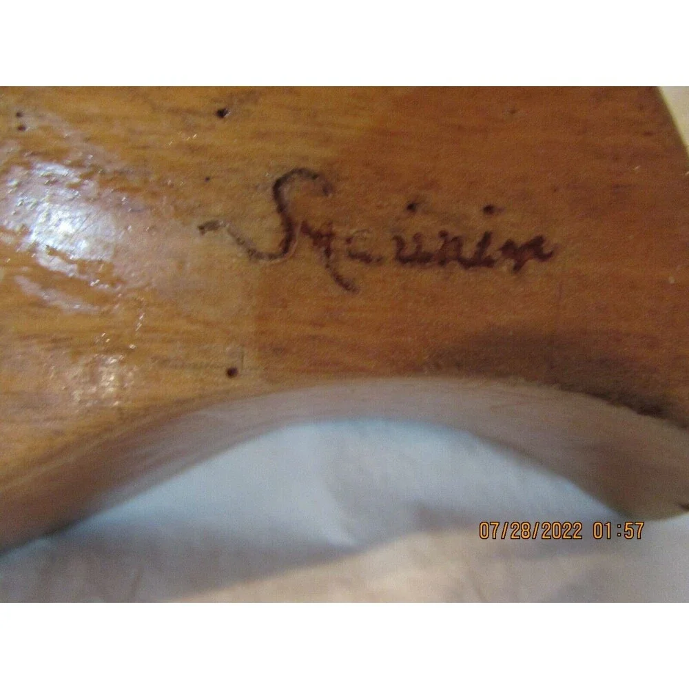 Unbranded wood serving