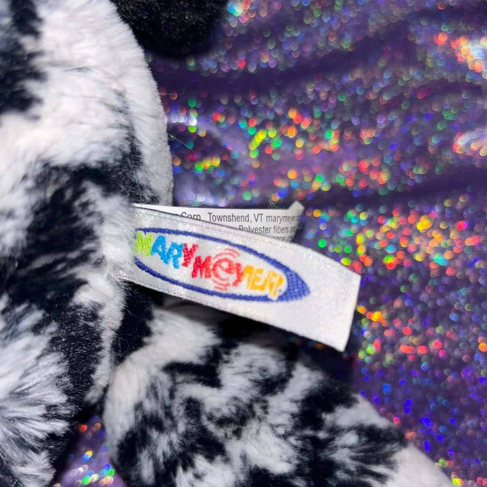 Mary Meyer sold out