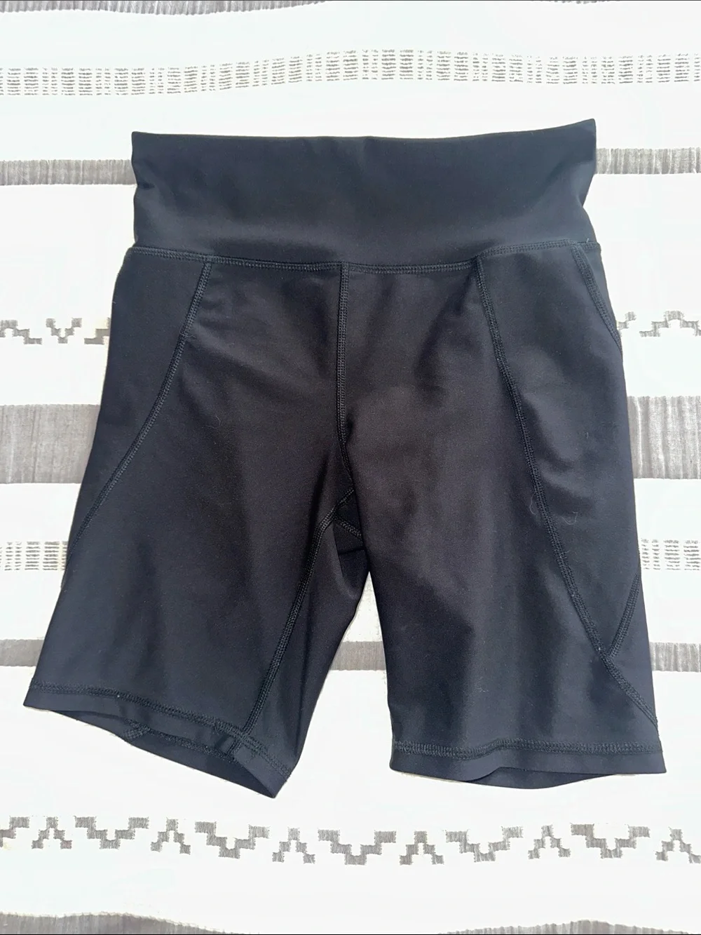 Old Navy Black High-Waist Athletic Bike Shorts