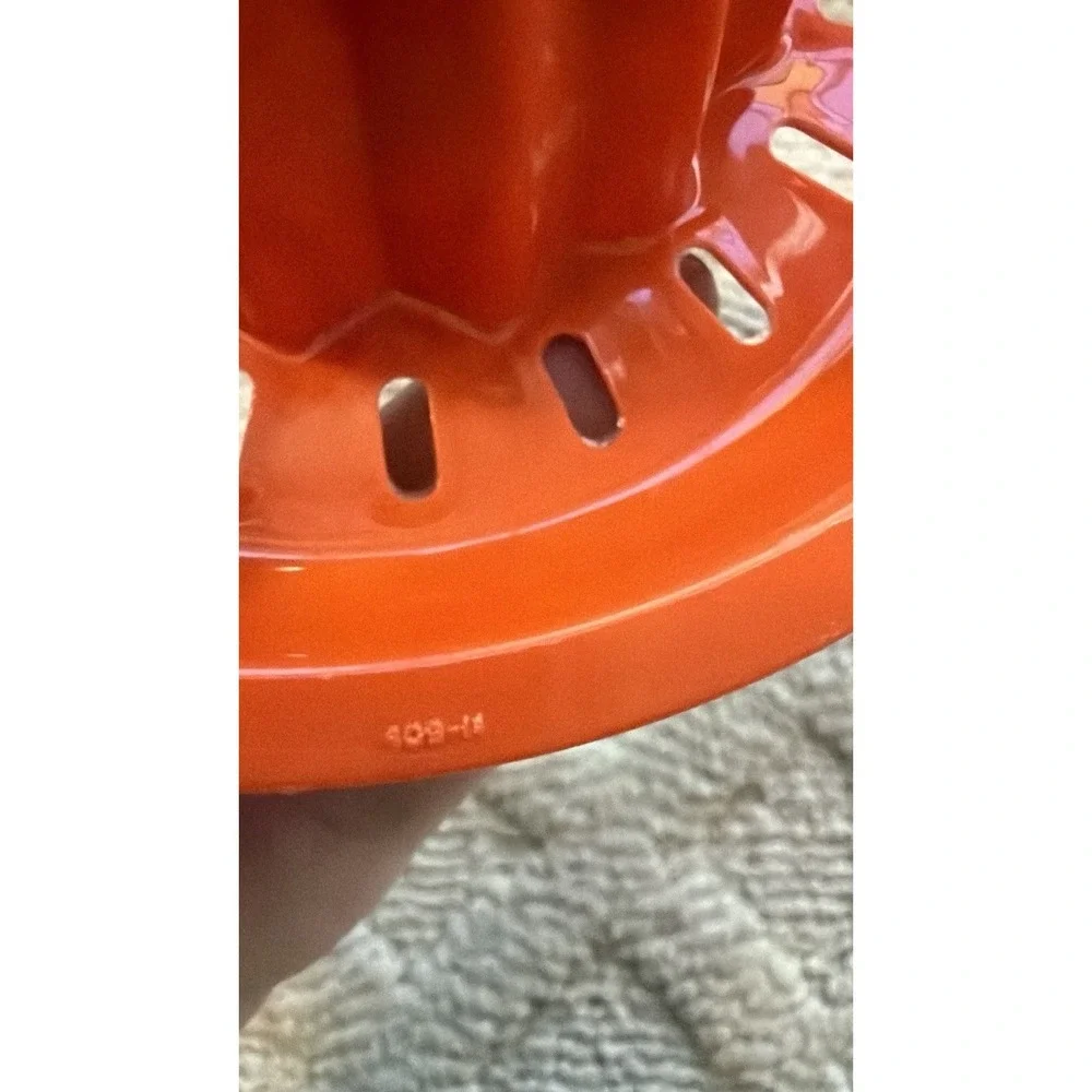 Tupperware by its