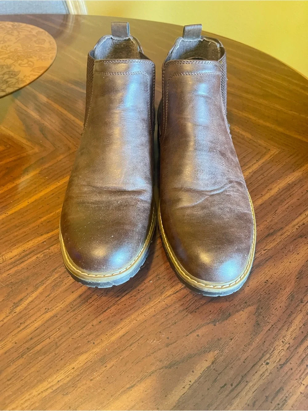 Bruno Marc versatile brown