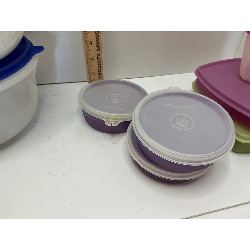 Tupperware preowned this