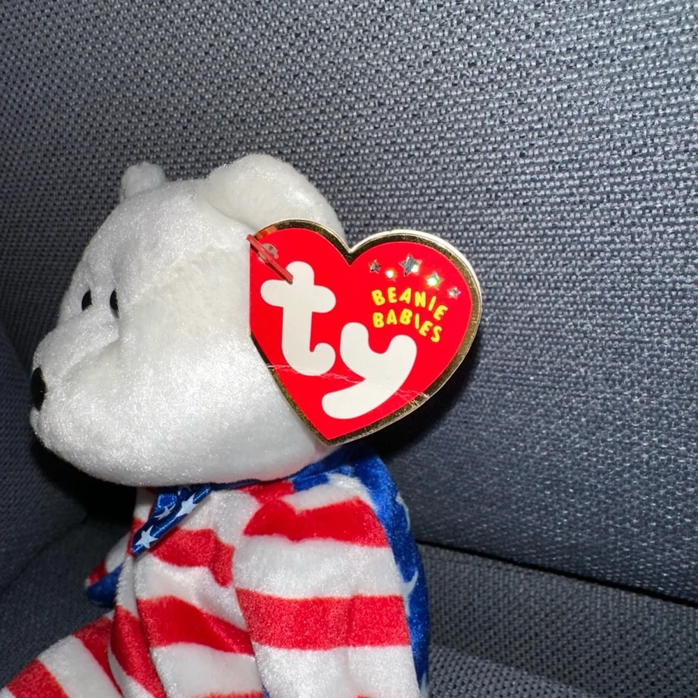 Ty Beanie Baby Liberty Bear Red, White & Blue 4531 NWT Vintage P.E. Pellets