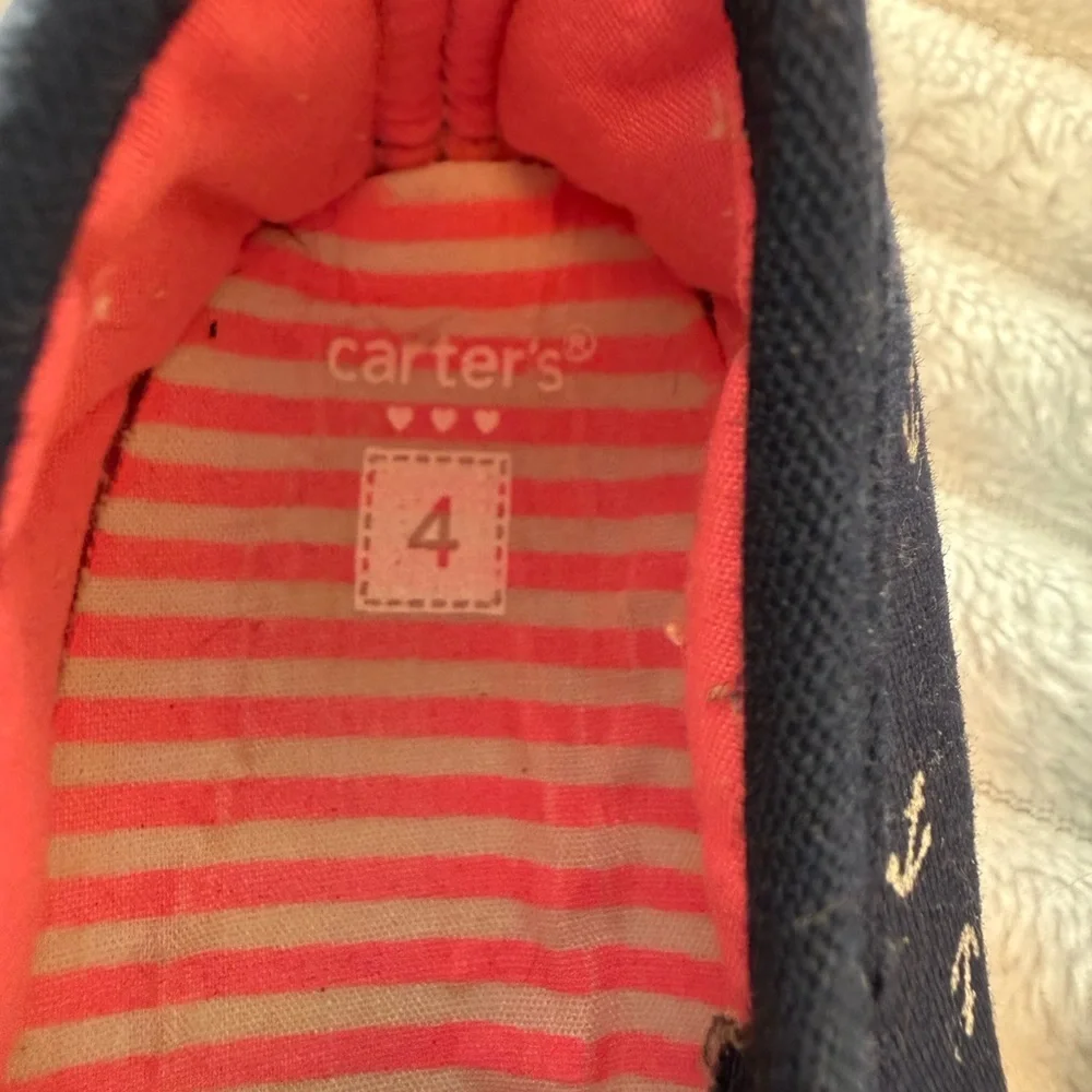 Carters play anchor