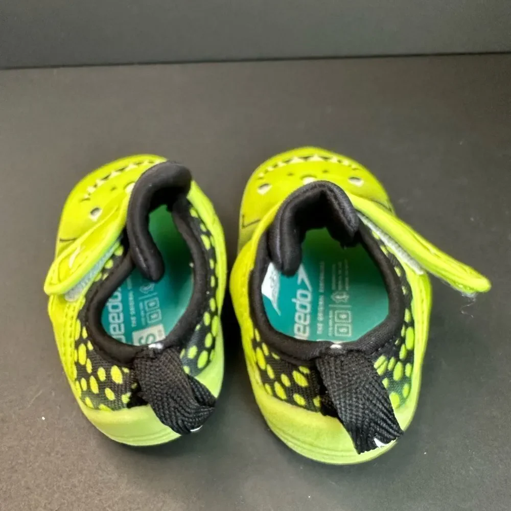 Speedo nylon rubber