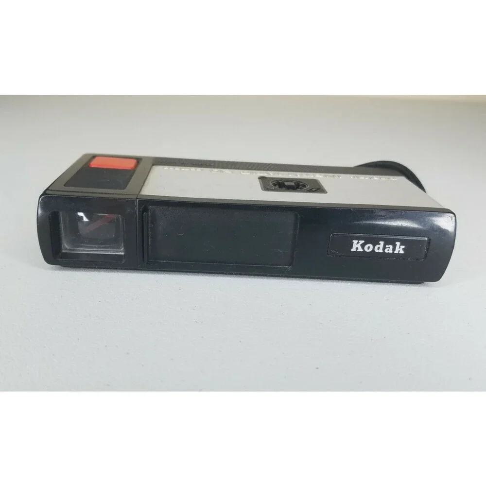 Vintage Kodak Pocket Instamatic 20 Camera w/ Green Leather Kodak Carrying Case