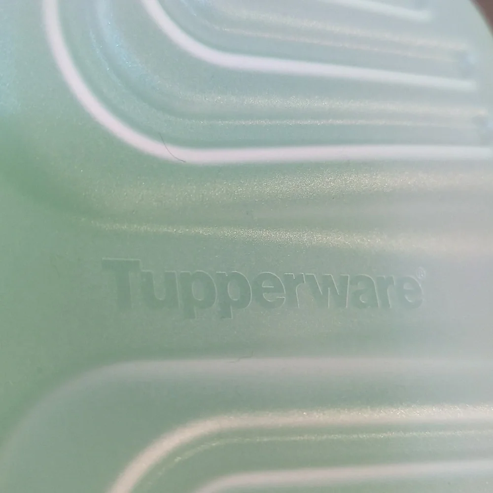 Tupperware piece fridgesmart