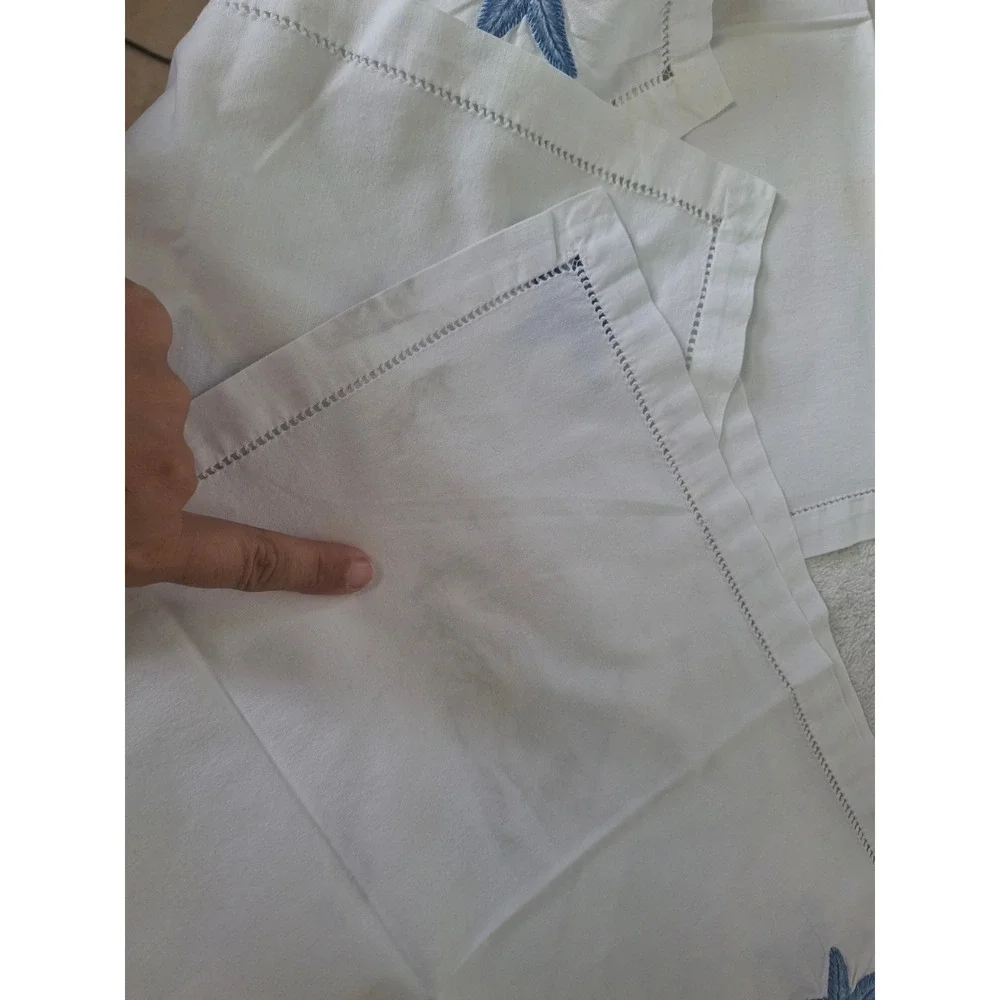 Unbranded white linen