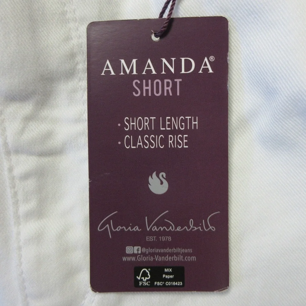 Gloria Vanderbilt *gloria vanderbilt