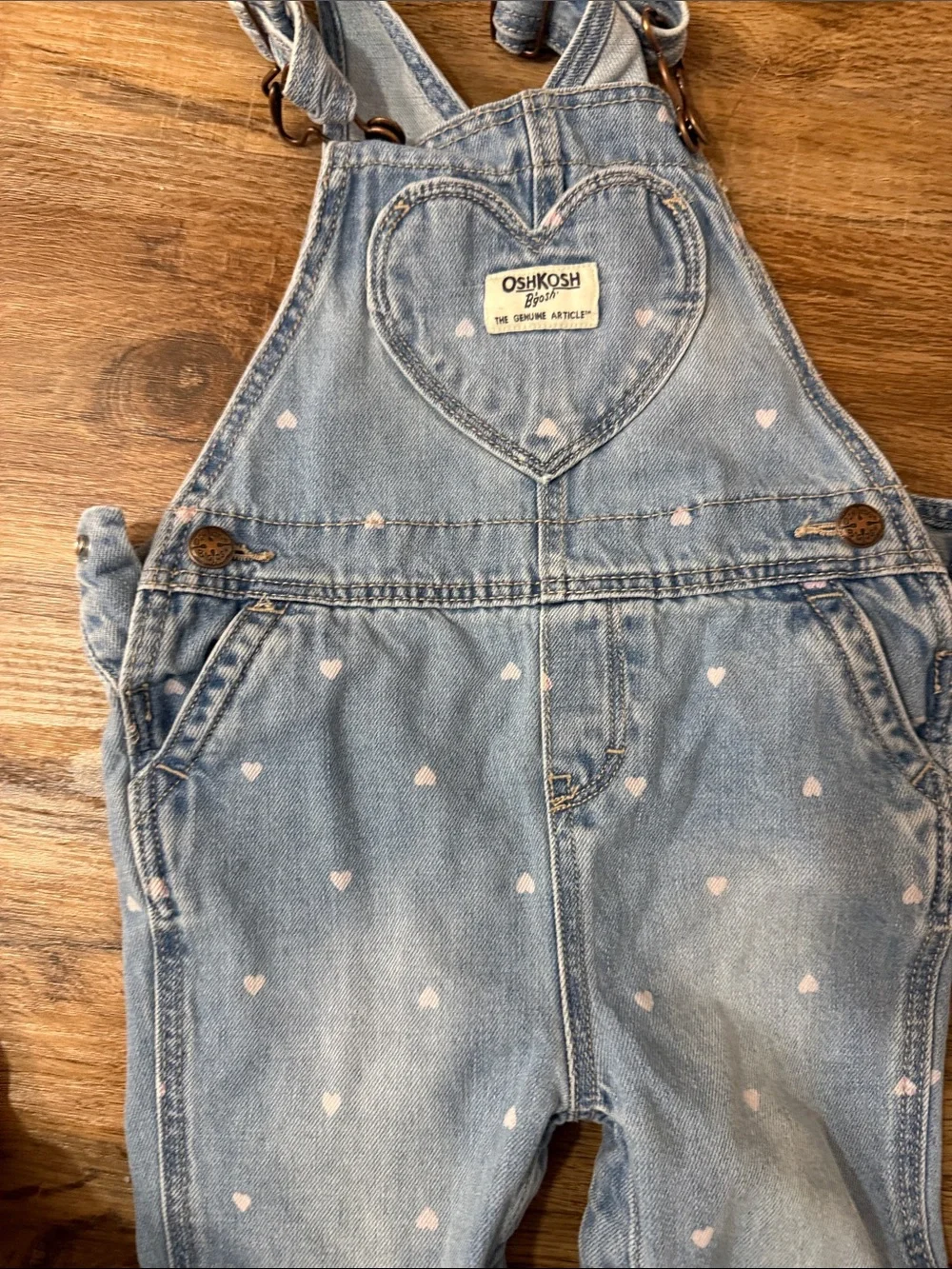 OshKosh Bgosh shaped white
