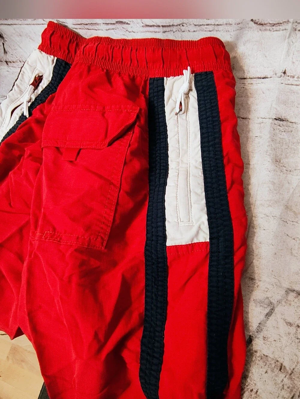 Tommy Hilfiger nylon polyester